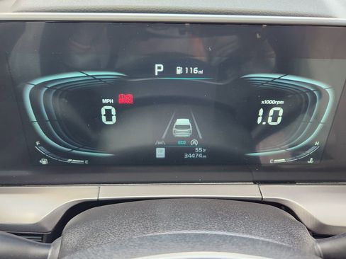 Used 2025 Kia Telluride S image 15