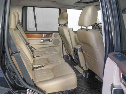 Used 2016 Land Rover LR4 HSE image 10