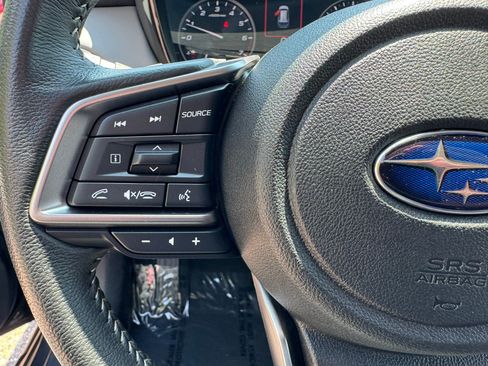 Used 2024 Subaru Outback Premium AWD/4WD image 18