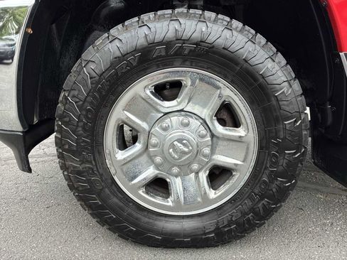 Certified 2021 RAM 3500 Big Horn w/ Cold Weather Group AWD/4WD image 17