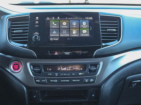 Certified 2022 Honda Pilot Sport image 14