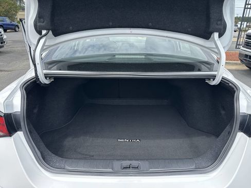 Used 2022 Nissan Sentra S FWD image 9