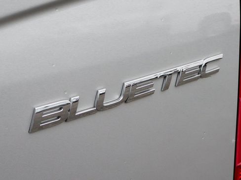 Used 2016 Mercedes-Benz Sprinter 2500 image 43