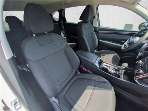 Used 2022 Hyundai Tucson SE FWD image 18