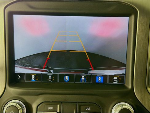 Used 2022 GMC Sierra 3500 Denali image 17