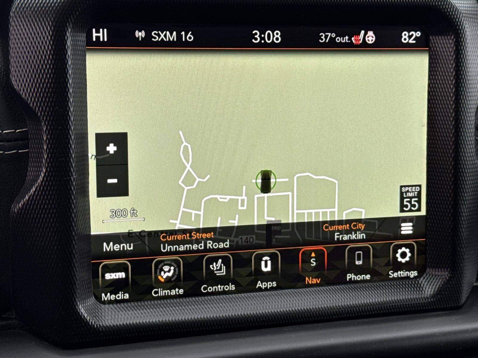 Used 2023 Jeep Wrangler Unlimited Sahara w/ Cold Weather Group AWD/4WD image 17