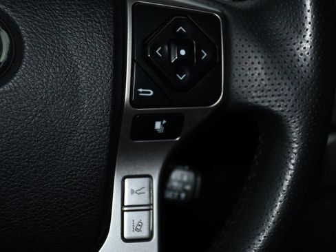 Used 2022 Toyota 4Runner SR5 Premium w/ Moonroof Package image 31