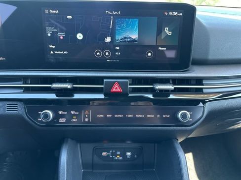 New 2026 Kia Sportage X-Line w/ X-Line Technology Package AWD/4WD image 12
