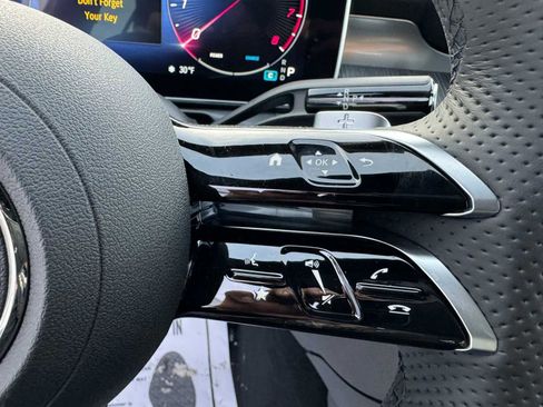 Used 2024 Mercedes-Benz C 300 4MATIC Sedan image 33