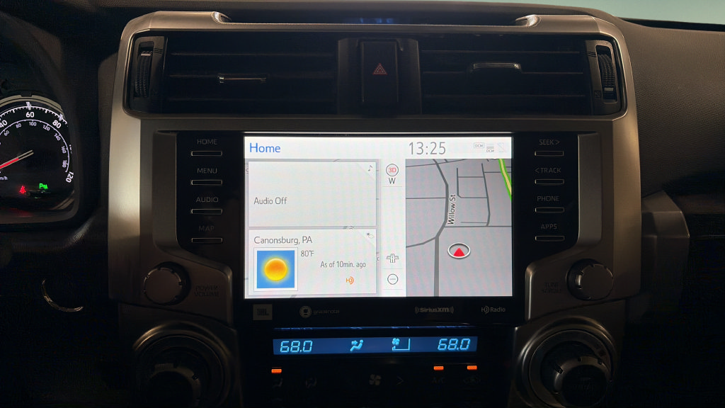 Used 2023 Toyota 4Runner Limited AWD/4WD image 30
