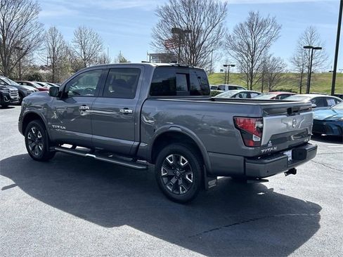 Used 2024 Nissan Titan Platinum Reserve w/ Moonroof Package image 6