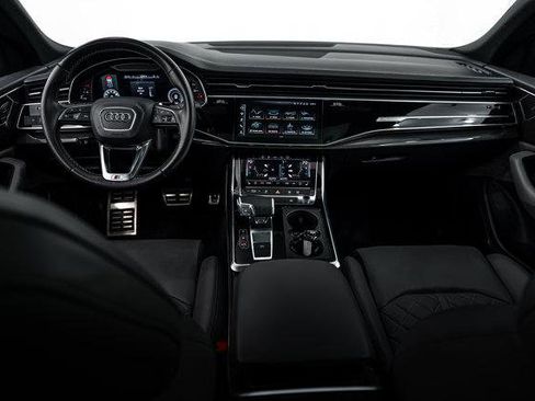 Certified 2021 Audi SQ8 Premium Plus w/ SQ8 Black Optic Package image 23