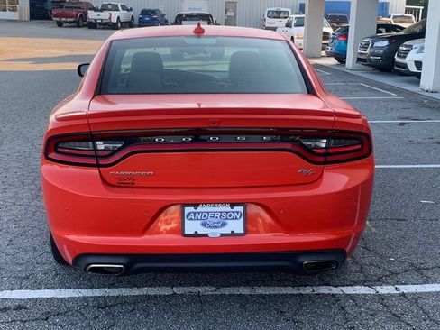 Used 2016 Dodge Charger R/T w/ Plus Group RWD image 6
