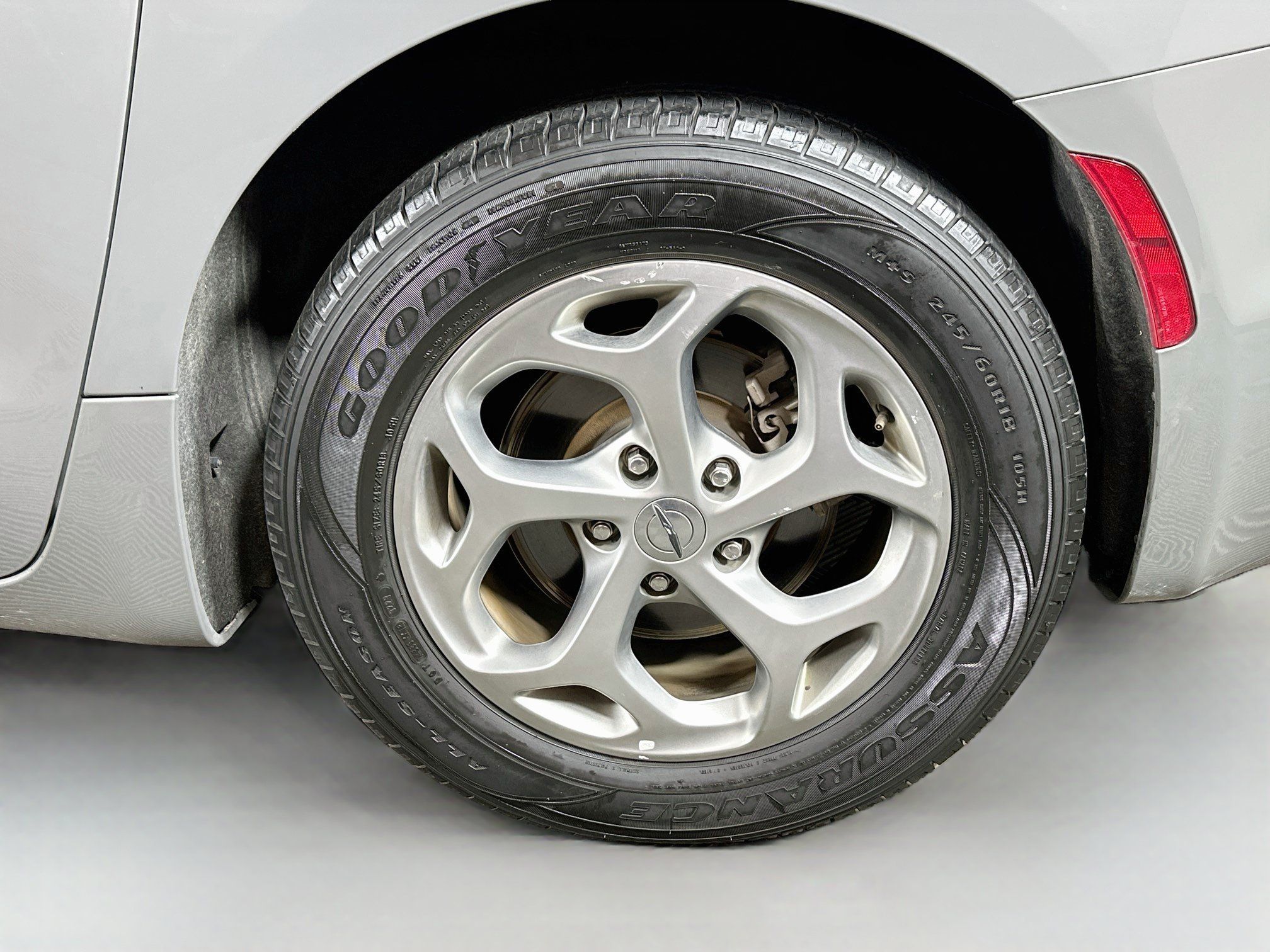 Used 2023 Chrysler Pacifica Limited FWD image 32