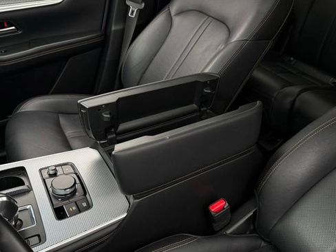 Used 2025 MAZDA CX-70 3.3 Turbo w/ Preferred Package image 32