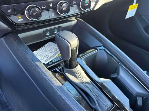 New 2025 Honda Accord EX-L image 29