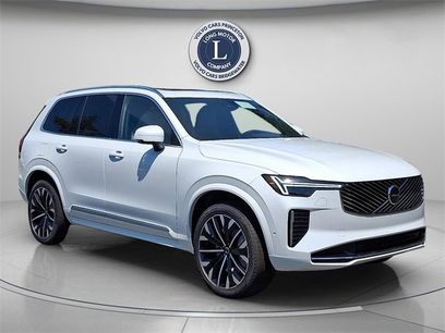 New 2026 Volvo XC90 B5 Plus