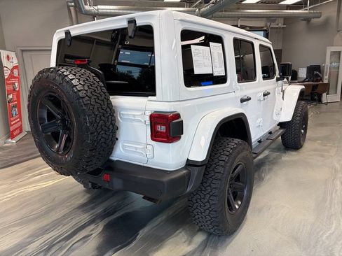 Used 2022 Jeep Wrangler Unlimited Rubicon w/ Trailer Tow Package AWD/4WD image 36