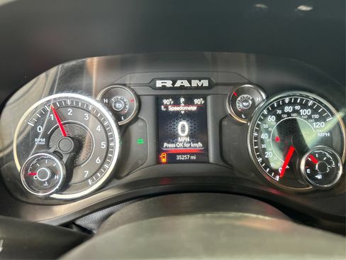 Used 2025 RAM 1500 Big Horn AWD/4WD image 15