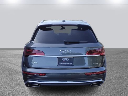 Certified 2024 Audi Q5 e Premium image 4