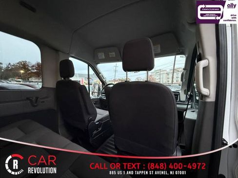 Used 2024 Ford Transit 350 XLT image 10