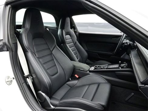 Used 2024 Porsche 911 Targa 4 GTS image 13