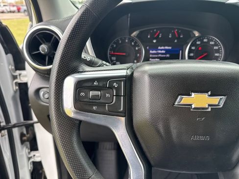 Used 2023 Chevrolet Blazer LT image 18