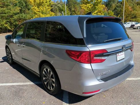 Used 2024 Honda Odyssey EX-L image 6