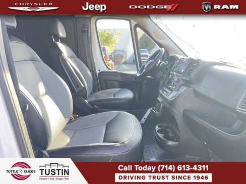Used 2025 RAM ProMaster 2500 w/ Convenience Group FWD image 22