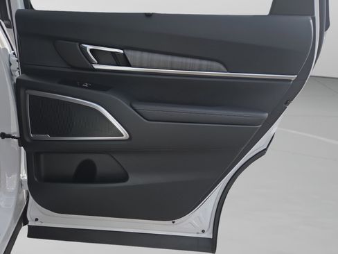 New 2025 Kia Telluride EX image 38