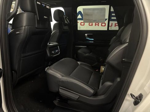 New 2026 Ford Expedition Max Platinum w/ Stealth Appearance Package AWD/4WD image 27