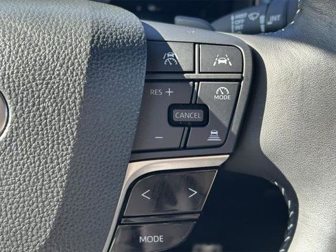 Certified 2025 Toyota Camry SE image 37