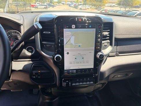 Used 2022 RAM 2500 Laramie w/ Night Edition AWD/4WD image 25