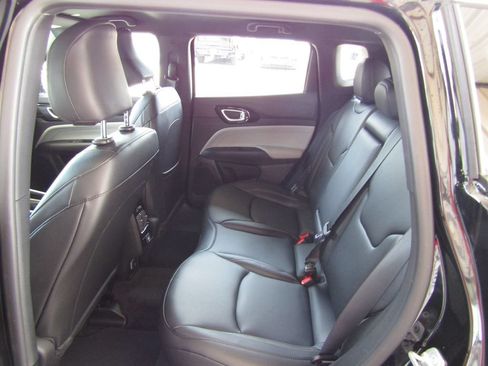 New 2026 Jeep Compass Limited AWD/4WD image 29