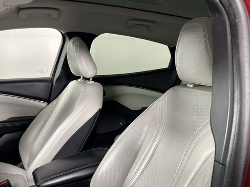 Used 2021 Ford Mustang Mach-E Premium image 17