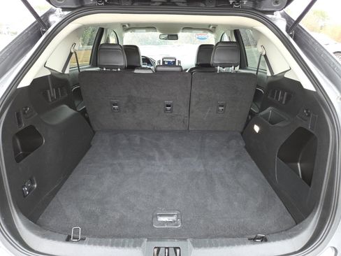 Used 2024 Ford Edge SEL image 21