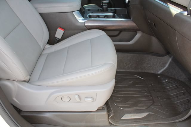 Used 2025 GMC Sierra 1500 SLT AWD/4WD image 16