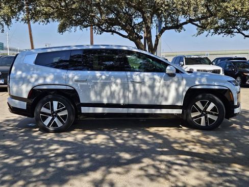 New 2026 Hyundai Ioniq 9 SEL image 6