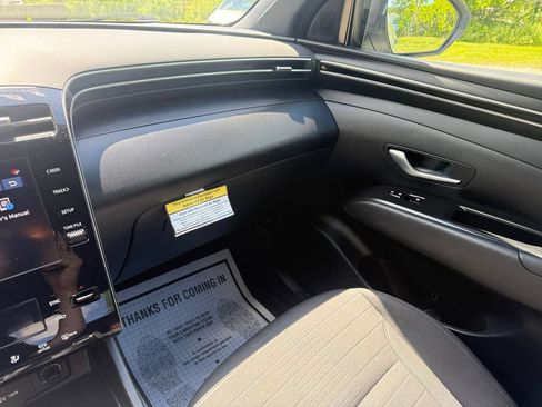 Used 2024 Hyundai Santa Cruz SEL AWD/4WD image 25