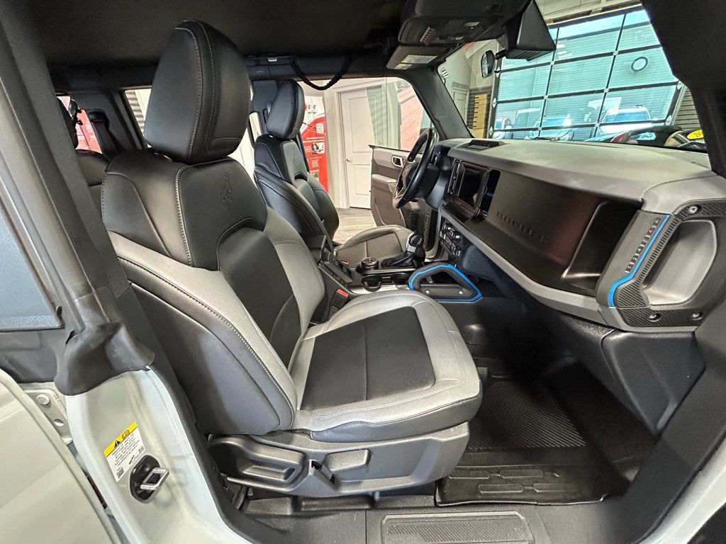 Used 2022 Ford Bronco Black Diamond AWD/4WD image 44