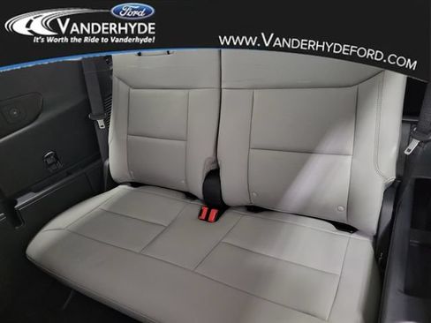 New 2026 Ford Explorer Active w/ Active Comfort Package AWD/4WD image 13