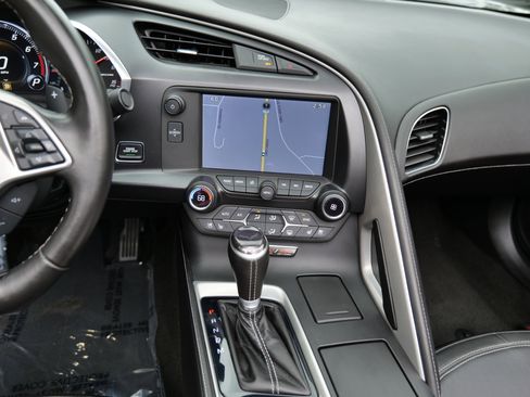 Used 2015 Chevrolet Corvette Z06 w/ 2LZ Preferred Equipment Group image 22