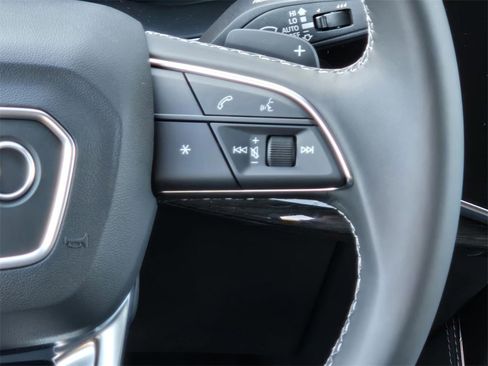 New 2026 Audi Q7 2.0T Premium Plus image 16