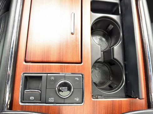 Used 2019 Lincoln Navigator Reserve AWD/4WD image 21