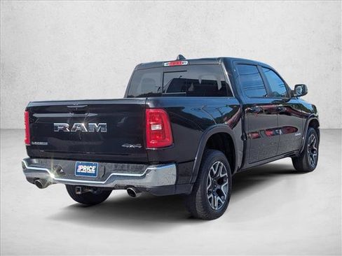 Used 2025 RAM 1500 Laramie AWD/4WD image 5