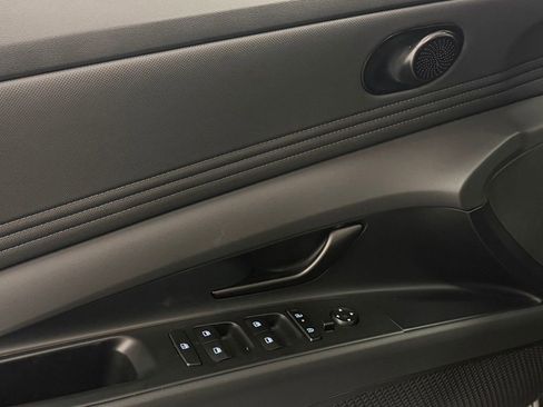 Certified 2026 Hyundai Elantra Sport image 13