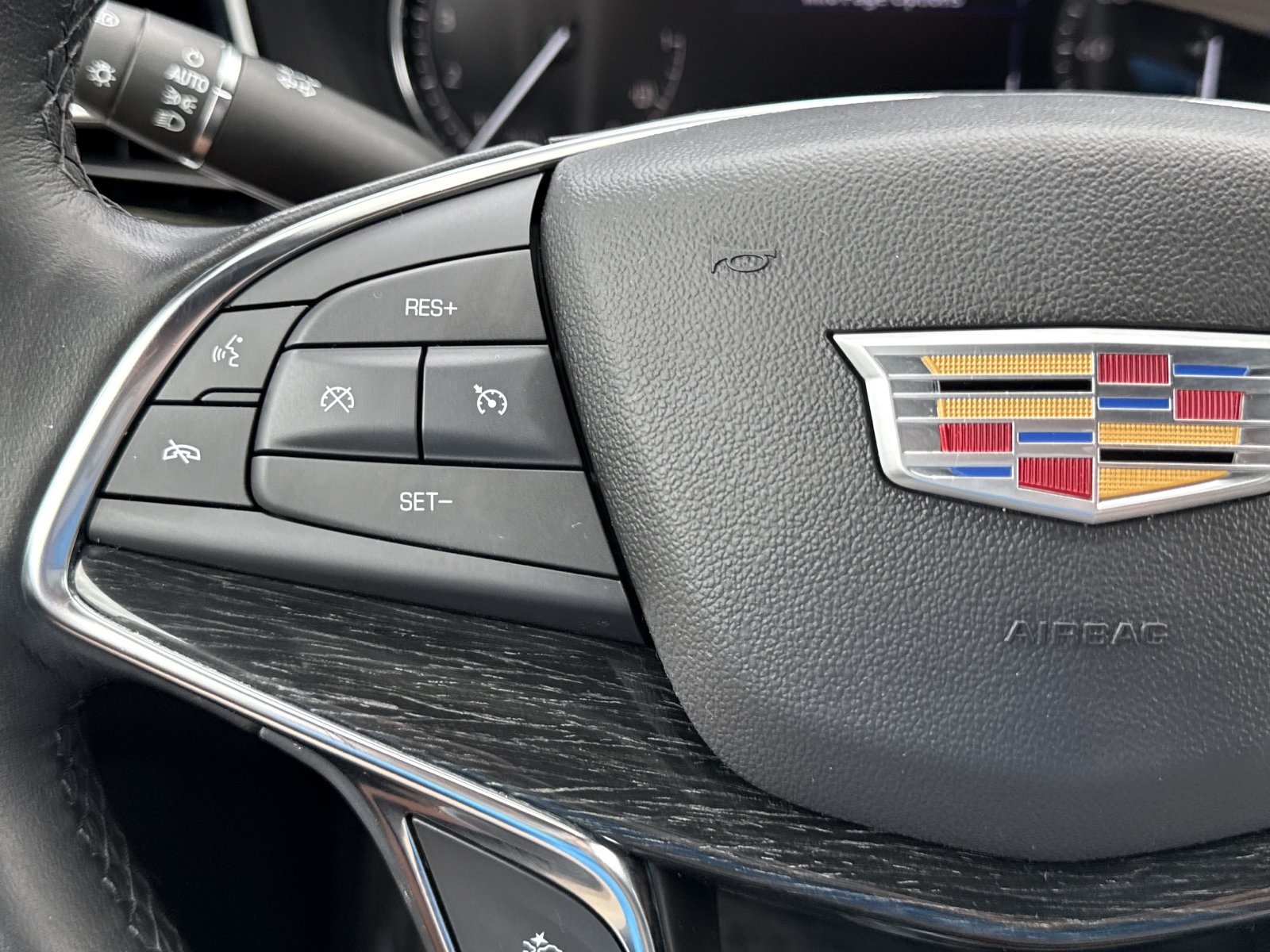 Used 2021 Cadillac XT5 Premium Luxury FWD image 15