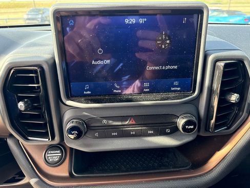 Used 2021 Ford Bronco Sport Outer Banks AWD/4WD image 23