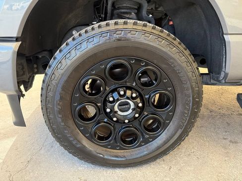 Used 2025 Ford F350 Lariat w/ Black Appearance Package AWD/4WD image 11