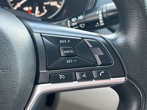 Used 2021 Nissan Altima 2.5 SV FWD image 28